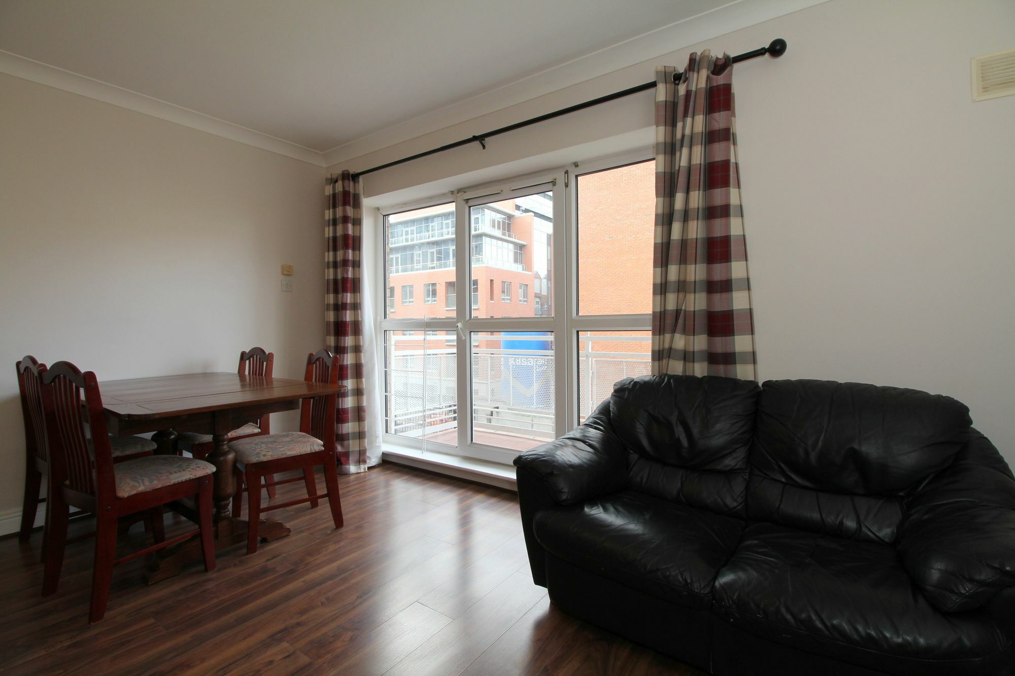 The Windmill Apartment Dublin Exteriör bild